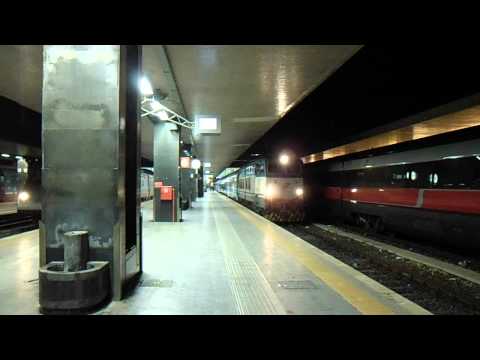 E656.074 in partenza con l' ICN 1959 Roma Termini - Siracusa/Palermo Centrale