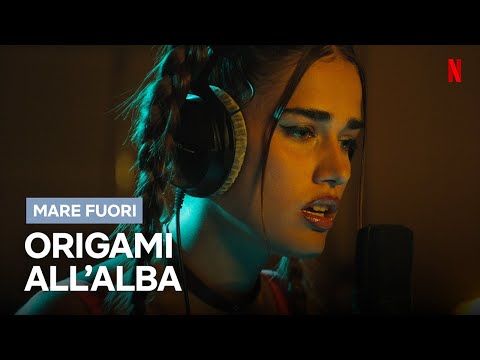 ORIGAMI ALL'ALBA: la canzone di CRAZY J in MARE FUORI 3 | Netflix Italia