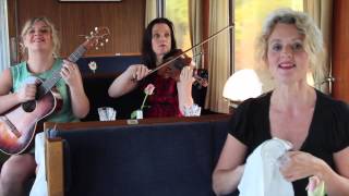 The Loulou Sisters - Drömmar på tåg