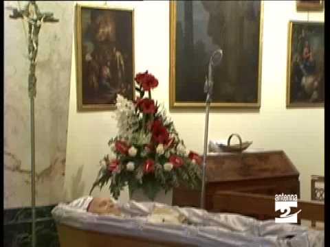 Bergamo morto Vescovo Roberto Amadei Antenna 2 TV 291209