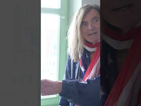 Neues vom Penny-Markt: Das Zuhause einer Kiez-Legende | SPIEGEL TV Shorts