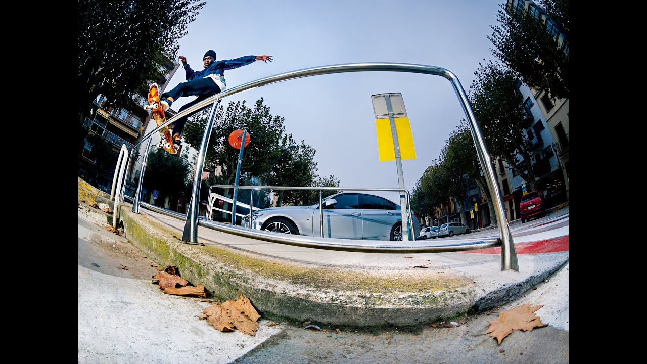 UNIVERSAL le da la bienvenida a Ibu Sanyang