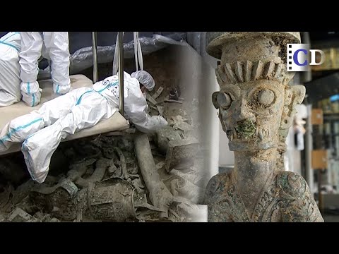 Como desenterrar a figura humana de bronze de Sanxingdui com corpo de cobra? | Documentário chinês