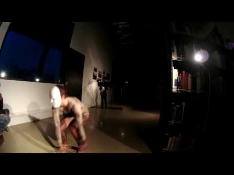 3 Rodrigo Cardoso - música | Catarina Ribeiro - coreografia e interpretação