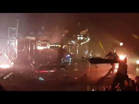 Sasha performing Lostep - Burma (Sasha Involver remix) live at Barbican Centre, London - 21/5/2017