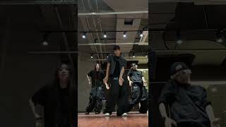 Download lagu Love & War - Yellow Claw (Remix) | Dance Trend Tiktok Remix Dance mp3