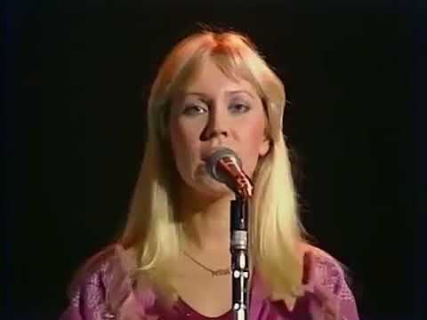 This is How "Agnetha" Is Pronounced in Her Voice (ABBA in Japan)