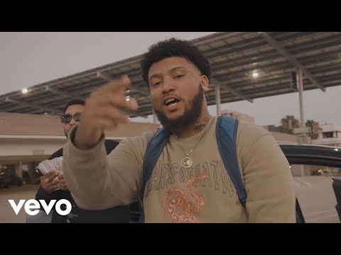 2ColdFamous - Dawg Shit ft. Kslimm