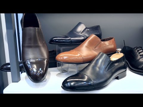 شاهد بالفيديو.. تعرفوا الى موضة الأحذية الجلدية الخاصة بالرجال