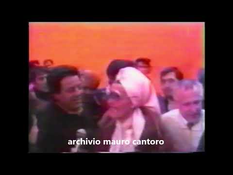 Moira Orfei al Porto di Napoli rientra dall'Iran (29/12/1978)