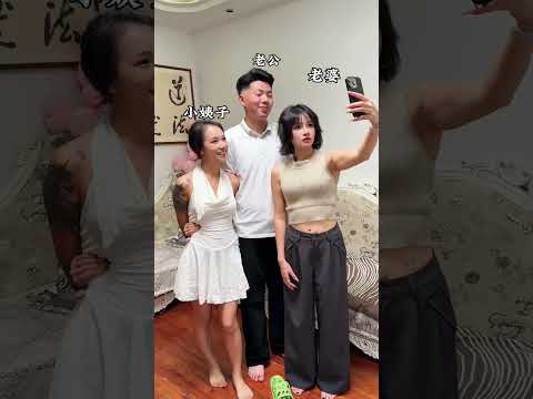 拍个照也躺枪，夹在两个女人中间，人都把我打懵了