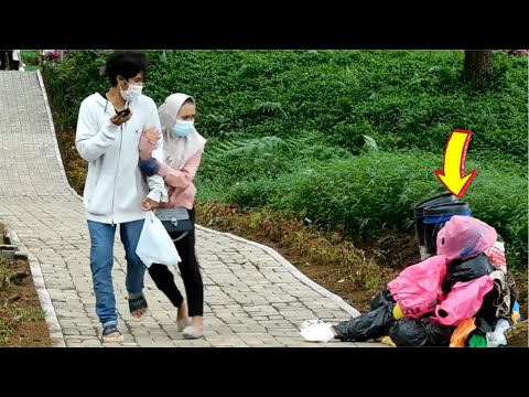 kisah-cerita-lucu-di-hutan-pinus-limpakuwus-banyumas-funny-prank