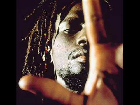 tiken jah fakoly -Le Charnier