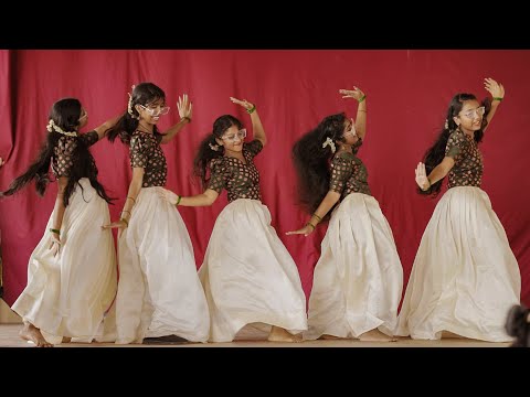 Student's Best Dance Performance Video // No One Expected This Song 😝