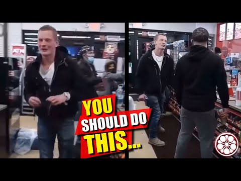 DRUNK White Dude calls Black Guy N Word... How he Should Have REACTED