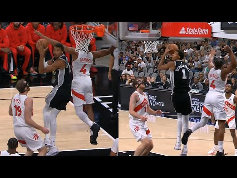 Victor Wembanyama CRAZY 360 layup and shows off handles vs Raptors 🔥