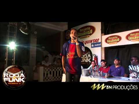 MC DOM R�   ELAS T�O DANDO PRO BONDE DO MARTINS dj gordinho  da cp