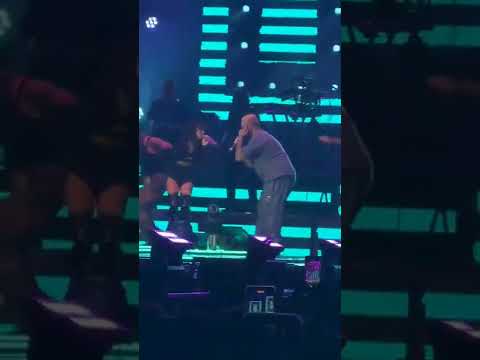 Aitana, Zzoilo - Mon Amour (Wizink Center 18-09-2022)