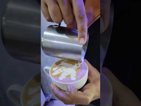 #latte#unicorn pattern #coffee #beginner #barista#baristalife#pouring #goviral #shorts #coffeelover