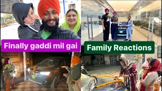 Taking delivery of my father new car🚗 Gaddi mil hi gai Family reactions 15 din lag gaye delivery nu