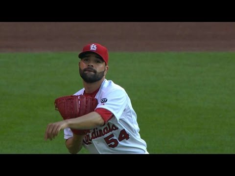 MIA@STL: Garcia throws 8 1/3 dazzling innings