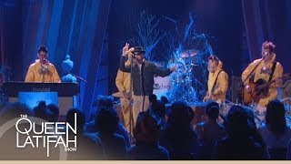 Daughtry Performs &#39;Waiting for Superman&#39; on The Queen Latifah Show