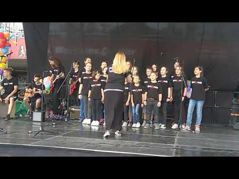 EKV - Zemlja RocHoir kids