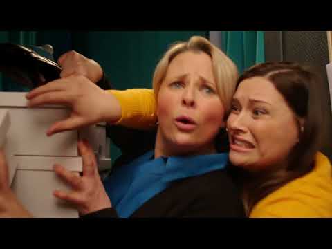 ワンダードッグのワッフルトップ5｜役立つヒント｜CBeebies (Waffle the Wonder Dog Top 5 | Being Helpful Tips | CBeebies)