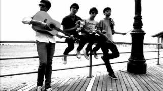 Morning Benders - Cold War Lyrics