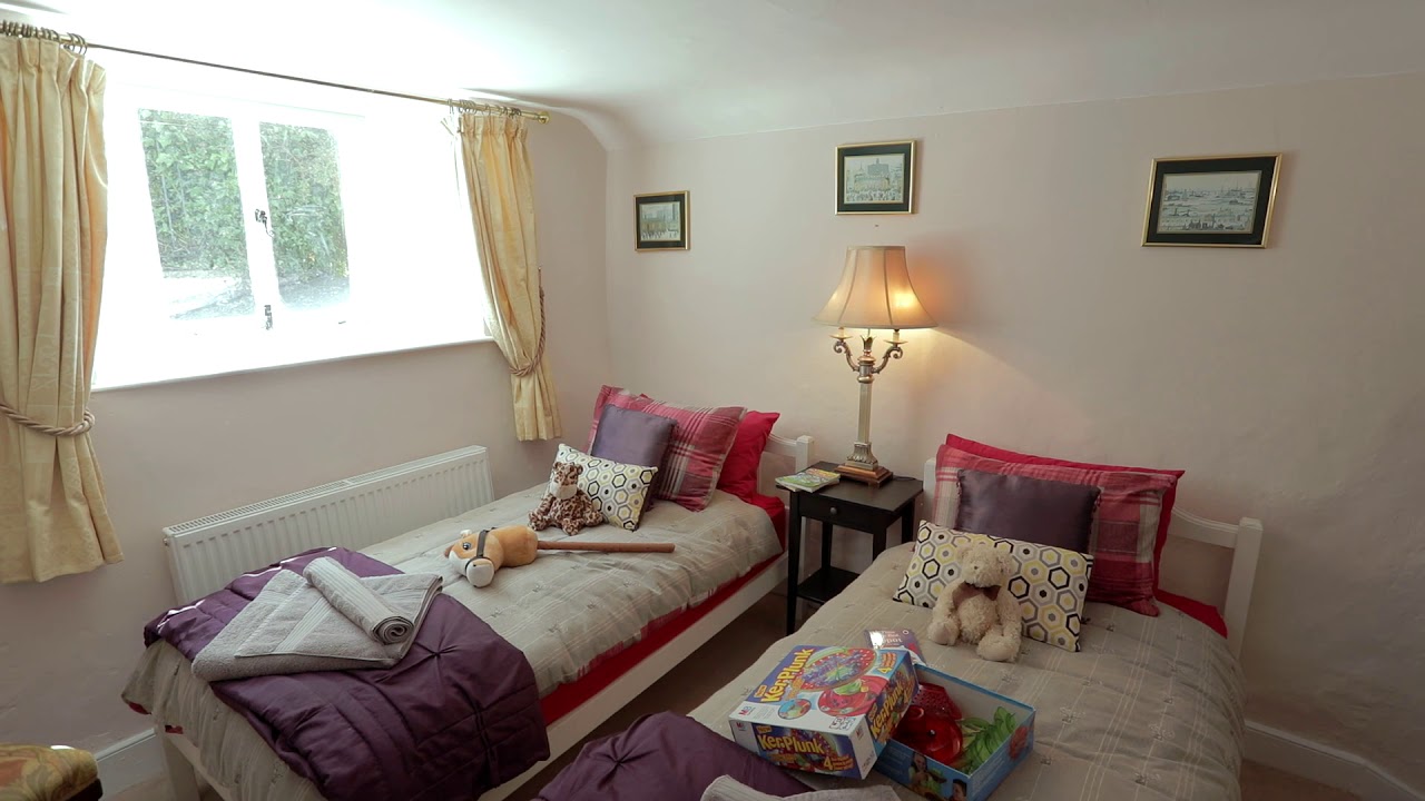 Video tour of The Oval