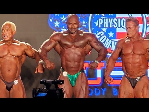 MAC TRUCC WINS HIS IFBB PRO CARD - .MASTERS USA 40+