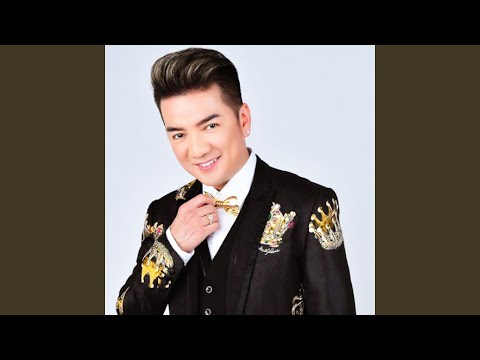 Thể hiện bởi Đàm Vĩnh Hưng
