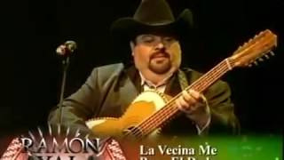 Ramon Ayala Y Los Bravos Del Norte-La Vecina Me Puso El Dedo (En Vivo)