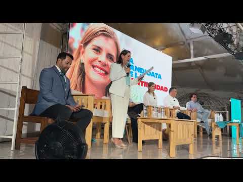 Laura Fernandez en Grecia, Alajuela