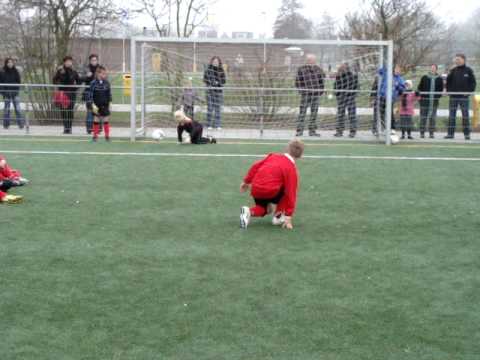 Penalty Damian: Walcheren F2 - RCS F1