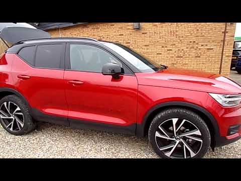 Volvo XC40 1.5 T3 R-Design Pro - ET68LGE
