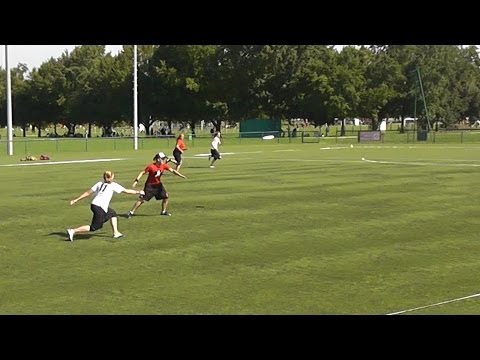 XEUCF 2013: SYC with repeat play vs Hot Beaches