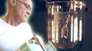 Pouring Mercury into Liquid Nitrogen (slow motion)