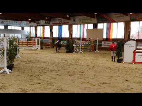 Balous Golden Fly, erstes M**-Springen