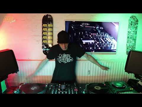 DER WÜRFLER / 2 APRIL 22 / JUNGLE / BREAKBEAT