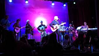 Justin Hayward 4 - It's Cold Outside of Your Heart Nashville 11-11-2014 MVI 4090