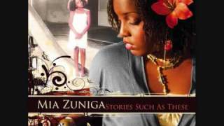 Mia Zuniga - Rise (feat. Tyson Amir)