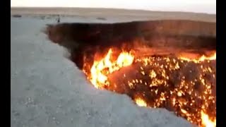 Chelyabinsk, Russia Meteor explodes in the sky with AMAZING sound shockwave in Chelyabinsk, Russia