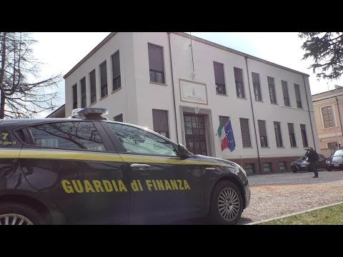 Evasione fiscale e false fatture, due arresti