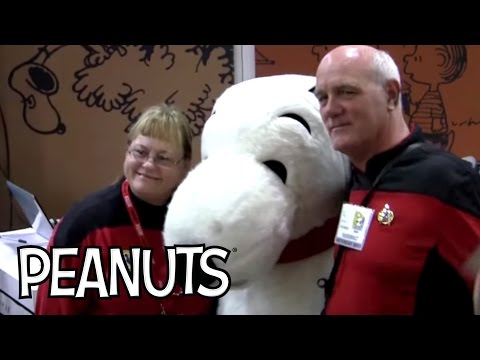 PEANUTS @ Comic-Con 2011 (Official) (PEANUTS @ Comic-Con 2011 (Official))