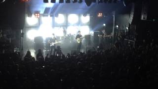 Saint Raymond - Fall At Your Feet (Rock City)