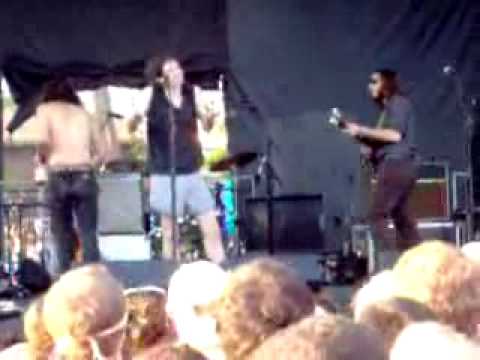 Victor from Molotov Pipe Dream at Pitchfork Pt. 2