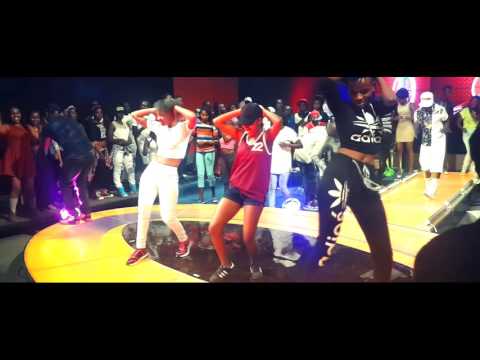 KENRAZY NGANGALITO LIVE ON STAGE [NAKUPENDA PERFORMANCE]