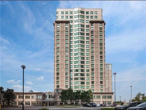 18 Lee Centre Dr Scarborough, ON M1H 3H5