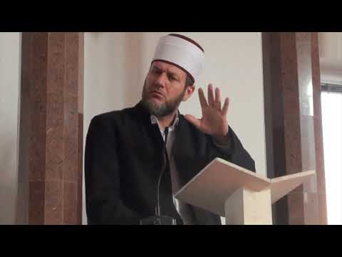 Hudra dhe Parfemi - Hoxhë Metush Memedi